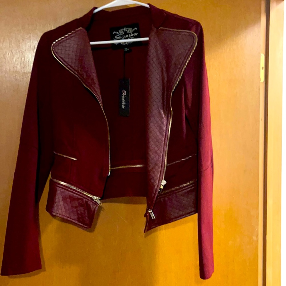 Shinestar burgundy jacket size M